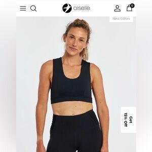 Oiselle Women's Flyout Sports Bra